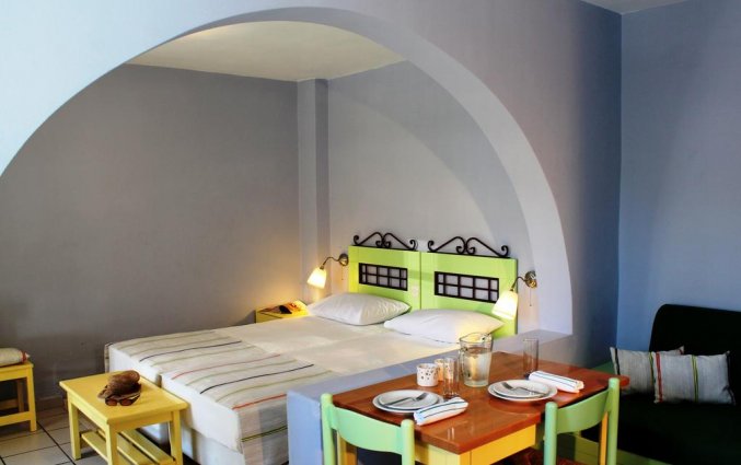 Tweepersoonskamer van Aparthotel Nissia Kamares