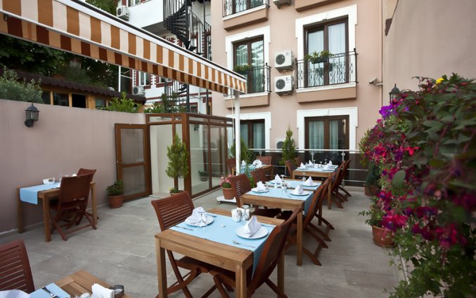 Terras van Hotel Art City in Istanbul