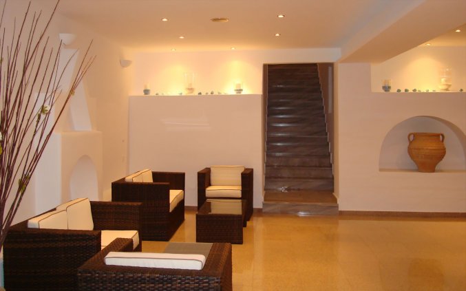 Zithoek Hotel Giannoulaki