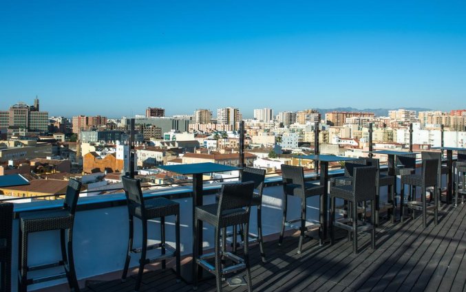 Dakterras van hotel Salles Malaga Centro in Malaga