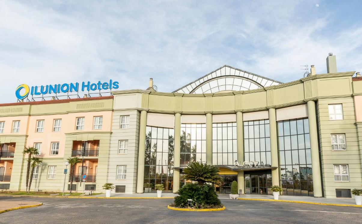 Voorkant van Ilunion Alcora Sevilla