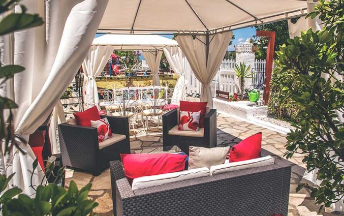 Terras van VA Boutique Apartments and Suites Corfu