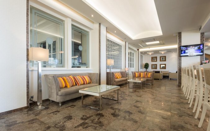 Lounge van Hotel Kipriotis Adults Only op Rhodos