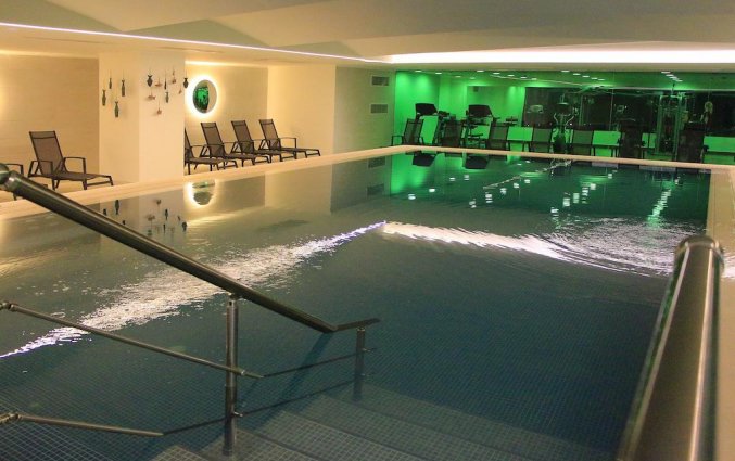 Binnenzwembad van hotel Electra Palace Rhodos