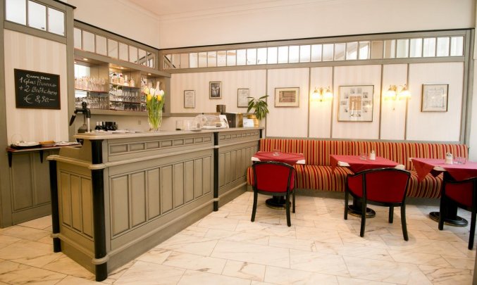 Bar van Cordial Theaterhotel Wien in Wenen