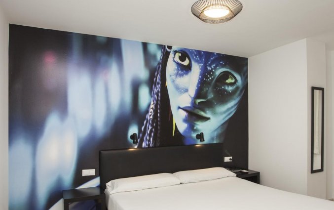 Kamer met Avatar aspecten hotel Casual Valencia del Cine stedentrip Valencia
