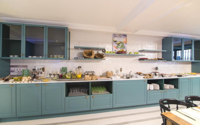 Ontbijtzaal van Hotel Petit Palace Puerta de Triana in Sevilla