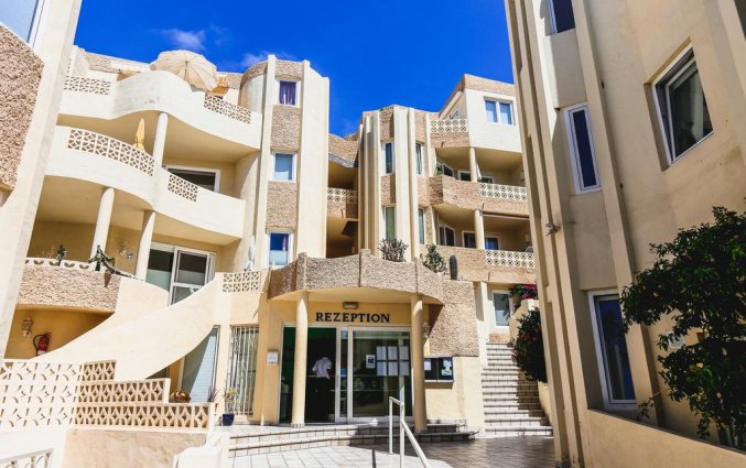 Buitenaanzicht van Appartementen Maryvent Beach op Fuerteventura