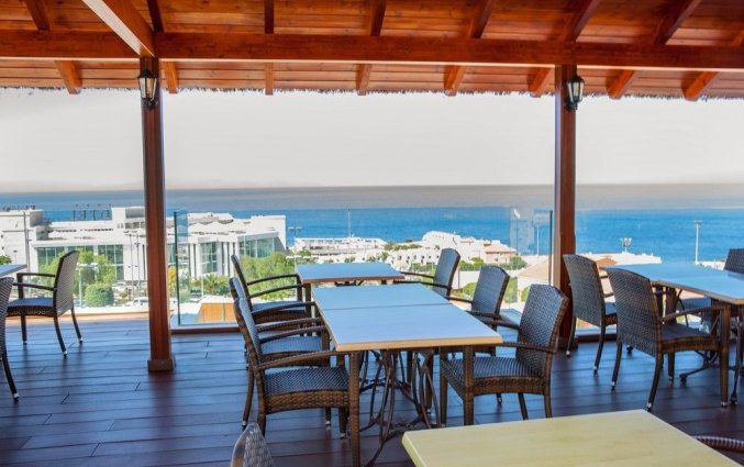 Restaurant terras van Hotel Landmar Costa los Gigantes op Tenerife