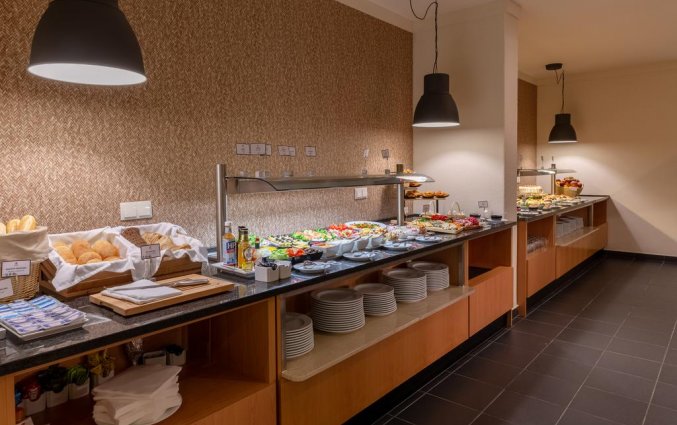 Het buffet van Aparthotel Luna Solaqua Algarve