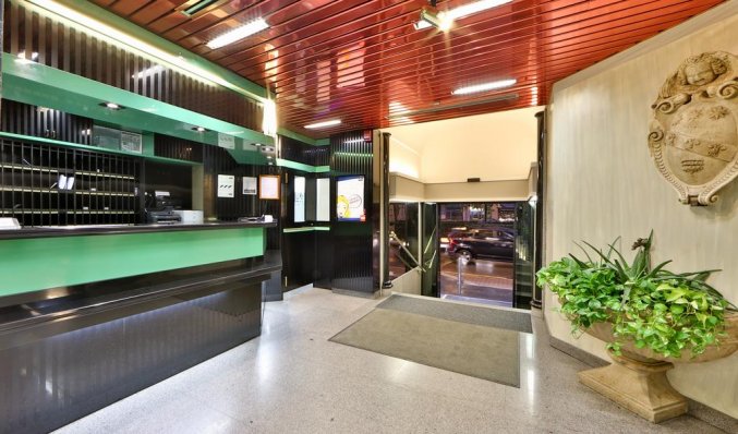 Receptie van hotel Astoria in Milaan