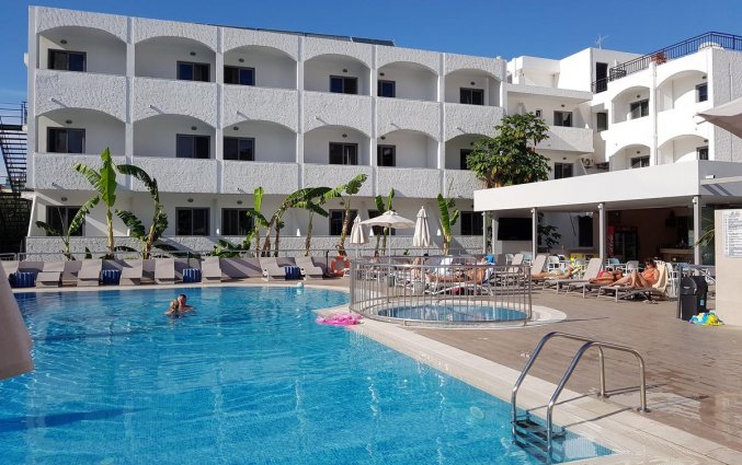 Buitenzwembad van Hotel Imperial op Kos