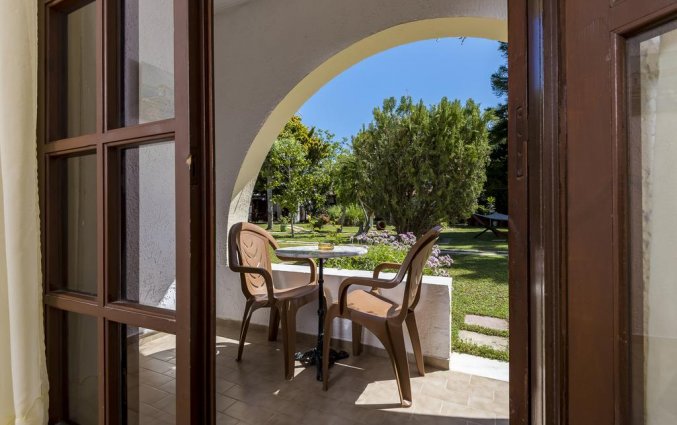Balkon van een kamer van Hotel Gaia Garden op Kos