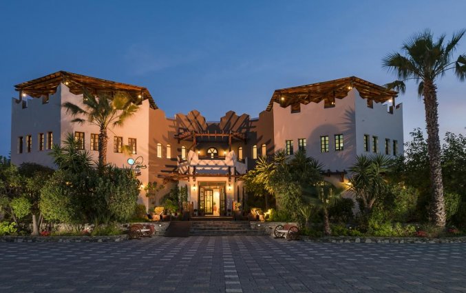 Buitenaanzicht van Hotel Gaia Garden op Kos