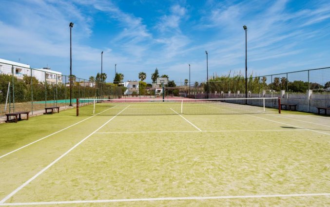 Tennisbaan van Hotel Gaia Garden op Kos