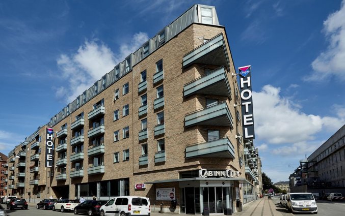 Vooraanzicht van hotel Cabinn City Kopenhagen