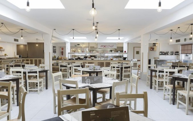 Ontbijtzaal van Appartementen Roc Lago Park op Menorca