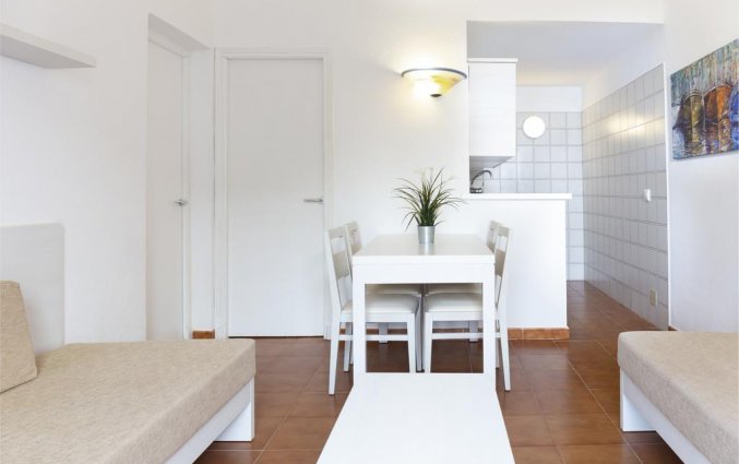 Woonkamer van Appartementen Roc Lago Park op Menorca