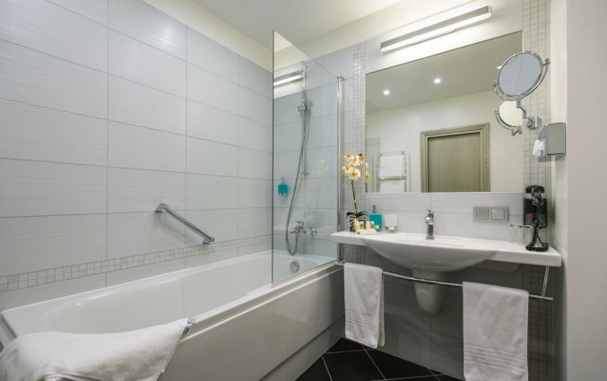 Badkamer van hotel Bellevue Park Riga