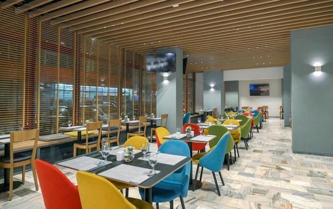 Eetzaal van Hotel Metropol in Warschau