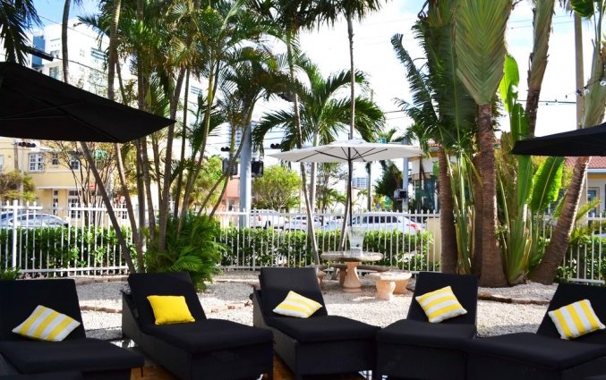 Ligstoelen van appartement Beachside