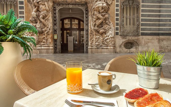 Terras van Hotel SH Ingles Boutique in Valencia