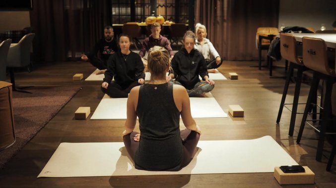 Yoga van Hotel Downtown Camper in Stockholm