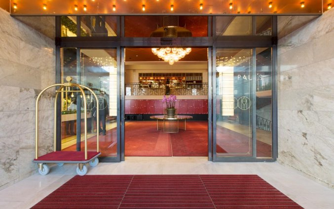 Entree van Hotel Haymarket in Stockholm