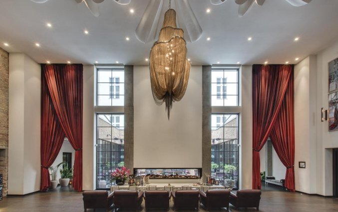 Lobby van Hotel Zoo Berlin in Berlijn