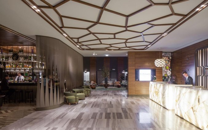 Receptie van Hotel Titanic Chausee in Berlijn