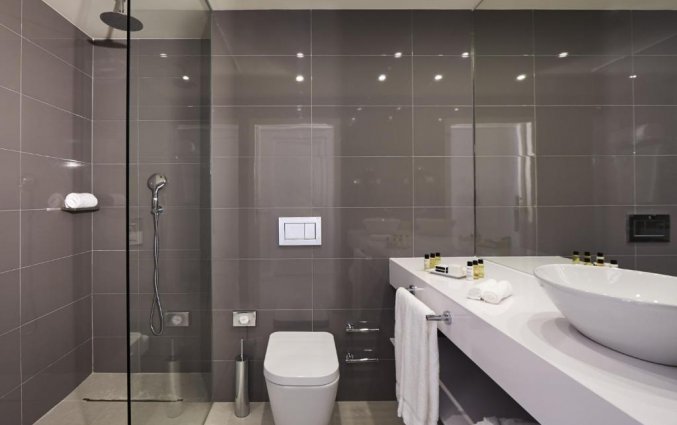 Badkamer van Hotel Tivoli Carvoeiro in Algarve