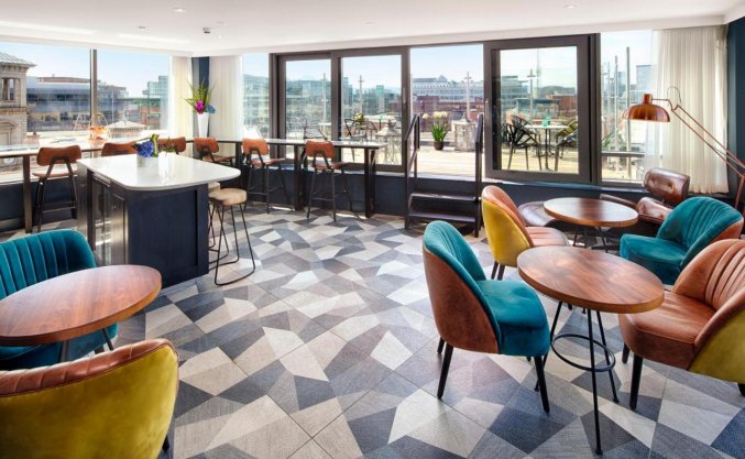 Bar van Hotel The Address Connolly in Dublin