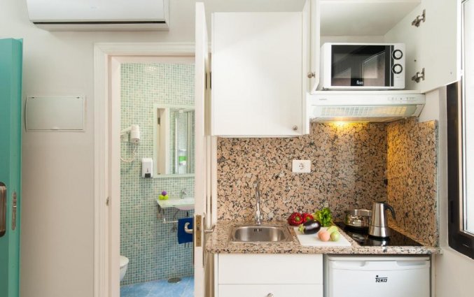 Keuken van Aparthotel Bajamar in Gran Canaria