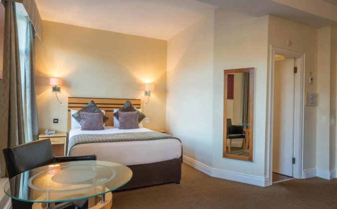 Slaapkamer hotel Rui Plaza The Gresham in Dublin