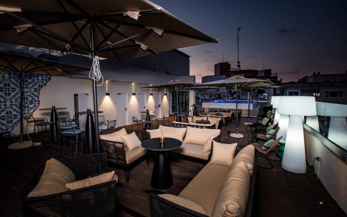 Dakterras van hotel NYX in Madrid