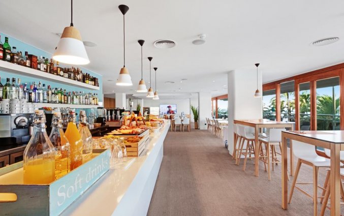 Buffet van hotel THB Los Molinos in Ibiza