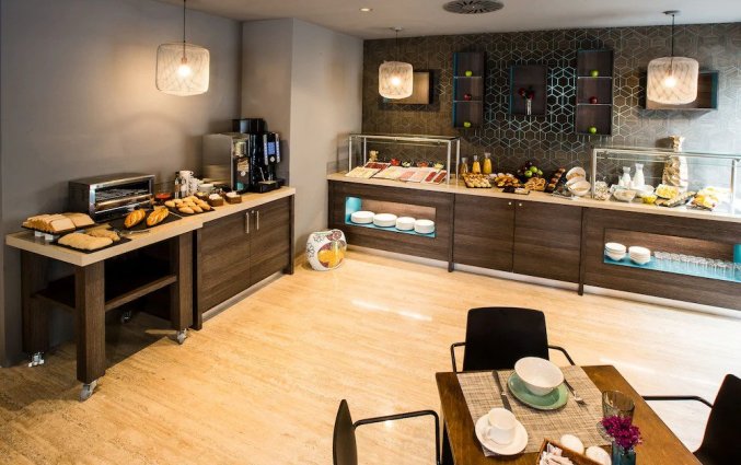 Leonardo Boutique Hotel - Ontbijtruimte