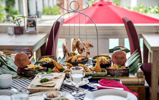 Buffet van Tonys Villas & Resort op Bali