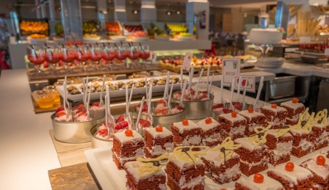 Buffet van hotel Golden Taurus Aquapark in Costa Brava