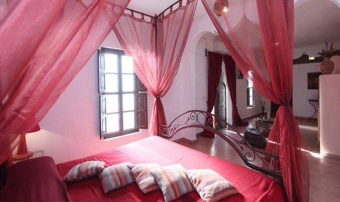 Slaapkamer van Riad Sidi Ayoub in Marrakech