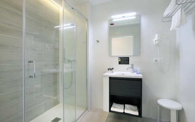 Badkamer van hotel Alameda in Alicante