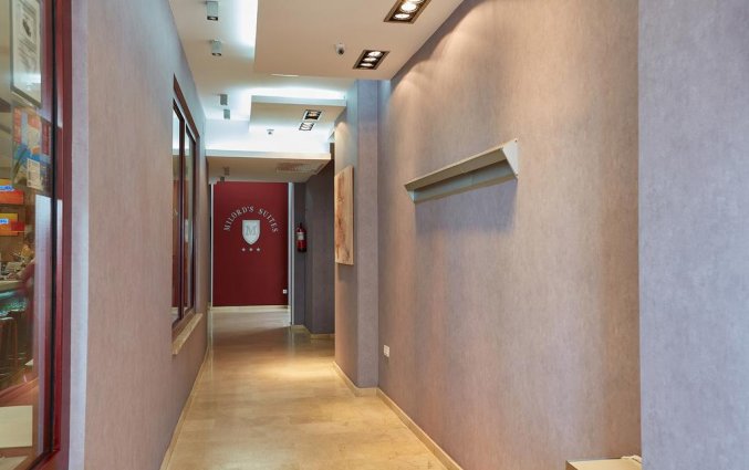 Gangen van hotel Milord's Suites in Alicante