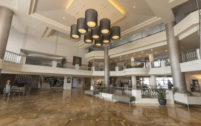 Lounge van Resort Radisson Blu in Malta St Julians