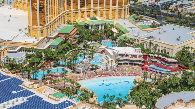 Bovenaanzicht van resort Mandalay Bay and Casino