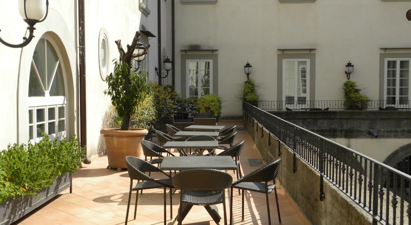 Hotel Mgallery Palazzo Caracciolo