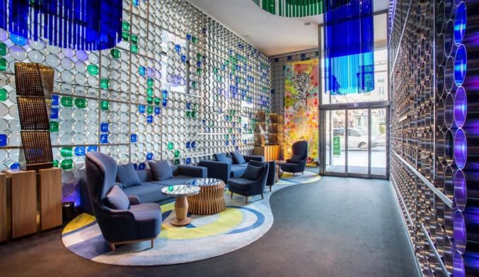 Lobby Hotel Room Mate Oscar in Madrid