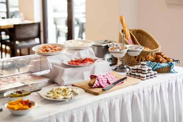 Studio's Mamaison Residence Diana