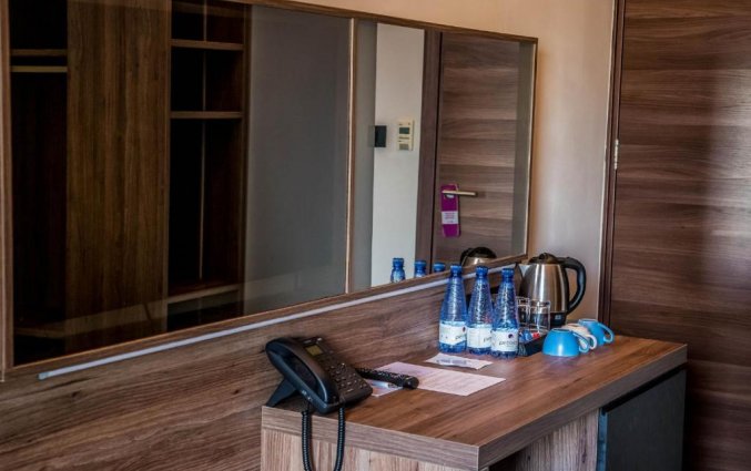 Koffie- en thee faciliteiten in de kamers van Pebbles Resort St. Paul's Bay