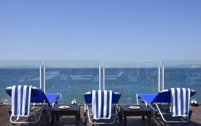 Zwembad van Hotel Poseidon in Athene