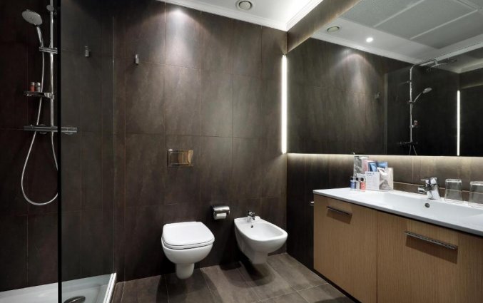 Badkamer in een kamer van Hotel Occidental in Bilbao